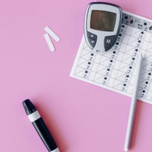 Digital Glucometer with Test Strips & Lancets – Instant Blood Sugar Monitoring